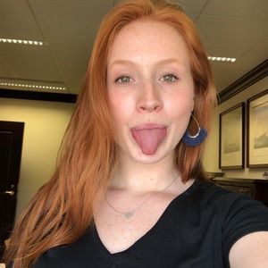 Meet your Posher, Zoe